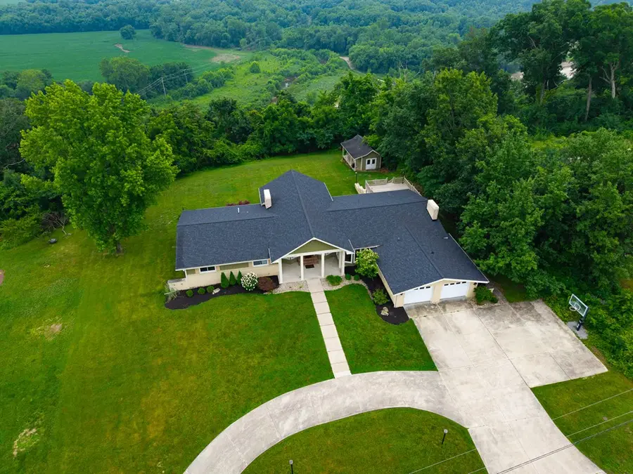 214 Crestwood Drive, Waverly, OH 45690 - #2