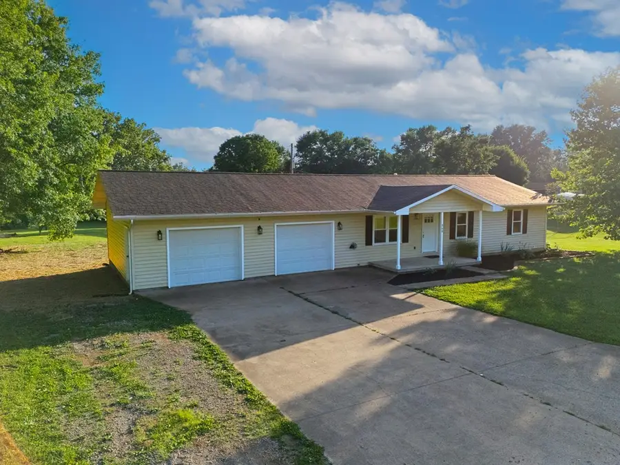 260 Vernon Drive, Chillicothe, OH 45601 - #2