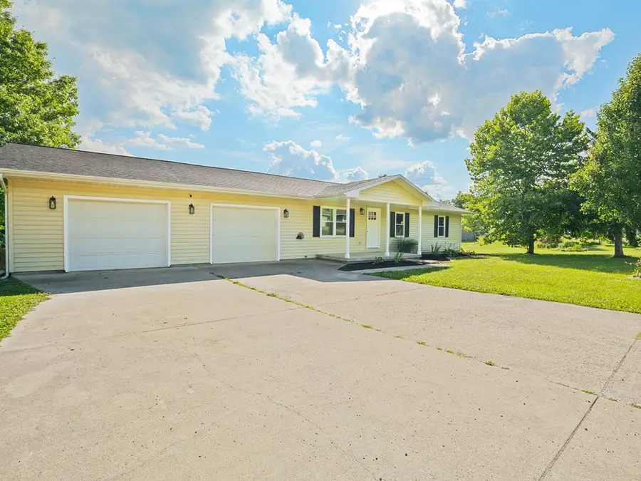 260 Vernon Drive, Chillicothe, OH 45601 - #3