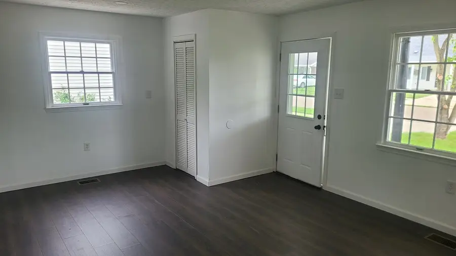 304 Arlington Ave., Waverly, OH 45690 - #2