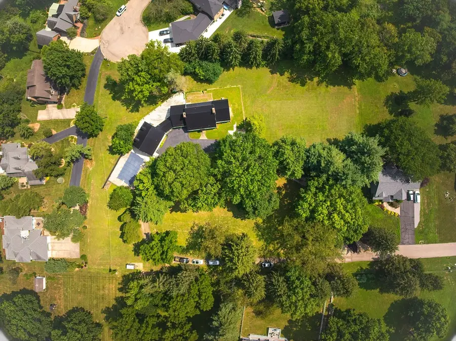 2 Turnberry Lane, Chillicothe, OH 45601 - #2