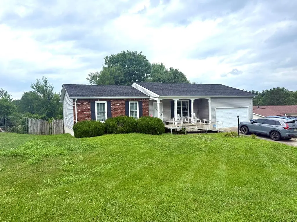 92 Clayburne Blvd., Chillicothe, OH 45601 - #1
