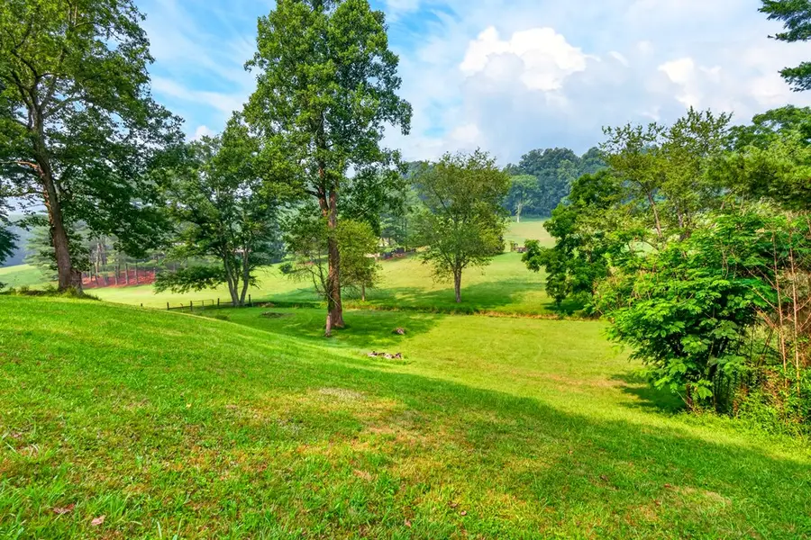 33791 St. Rt. 683, Mcarthur, McArthur, OH 45651 - #3