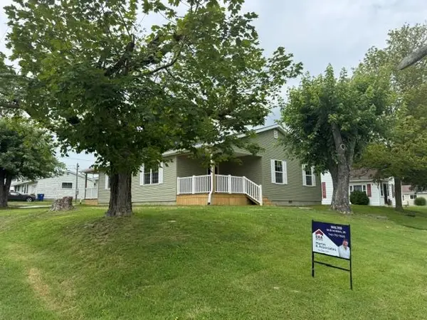 303 Michigan Ave., Wellston, OH 45692