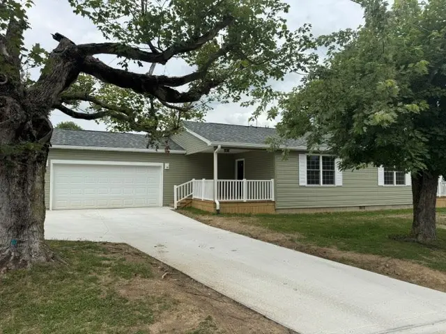 303 Michigan Ave., Wellston, OH 45692 - #3
