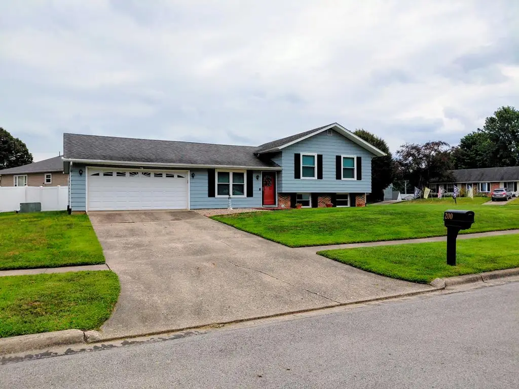 200 Williamsburg Lane, Lancaster, OH 43130 - #1