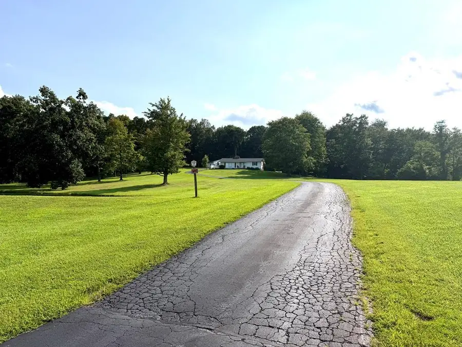 7059 Blain Highway, Chillicothe, OH 45601 - #2