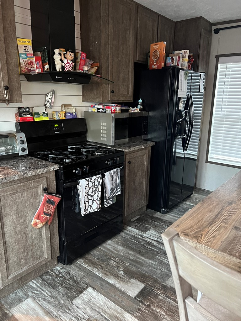 5965 Harrisburg Georgesville Rd., Grove City, OH 43123 - #3