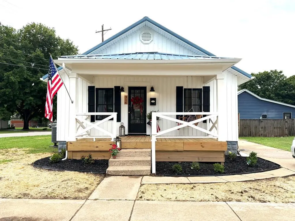 314 Maplewood Ave., Waverly, OH 45690 - #1
