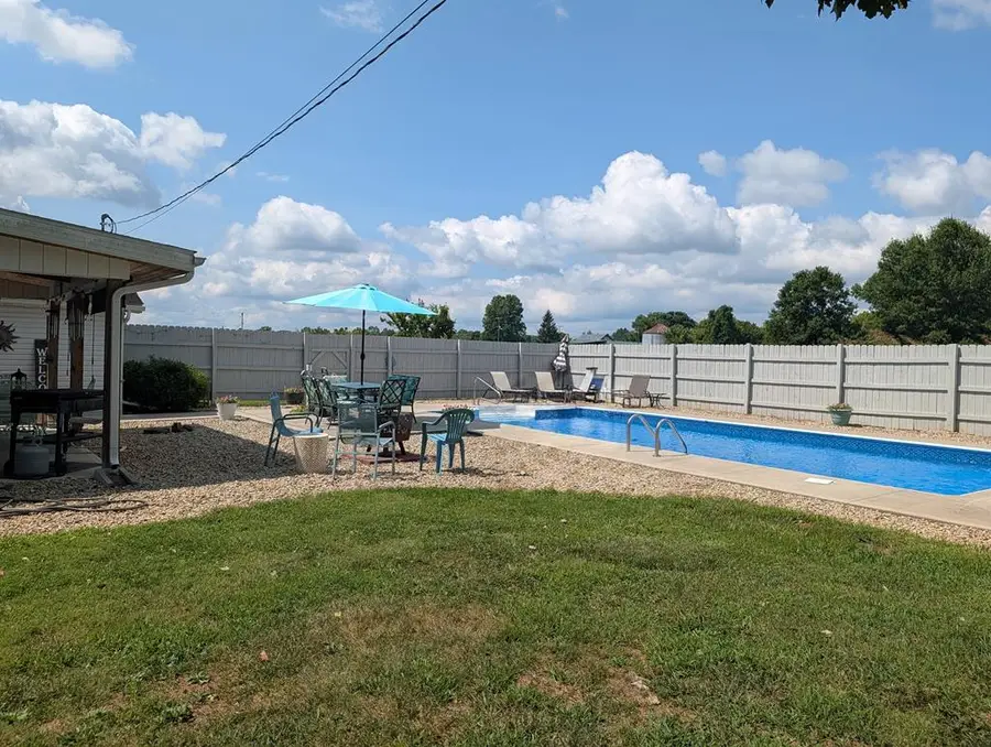 137 Meadow Run Road, Waverly, OH 45690 - #3