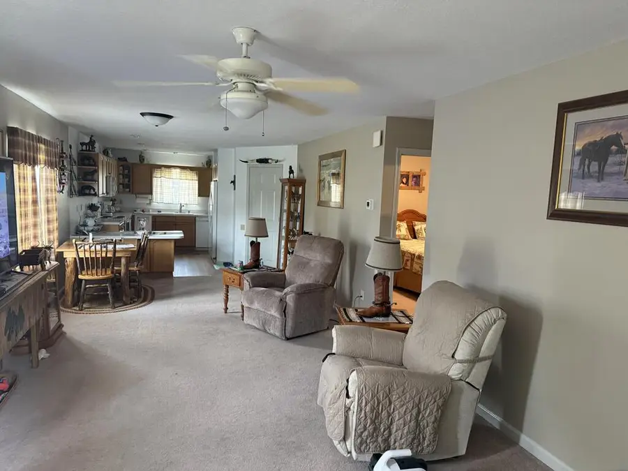 4 Walnut Street, Frankfort, OH 45628 - #2