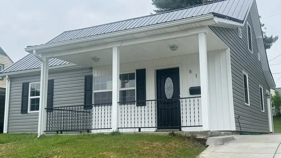 518 3rd St, Waverly, OH 45690 - #2