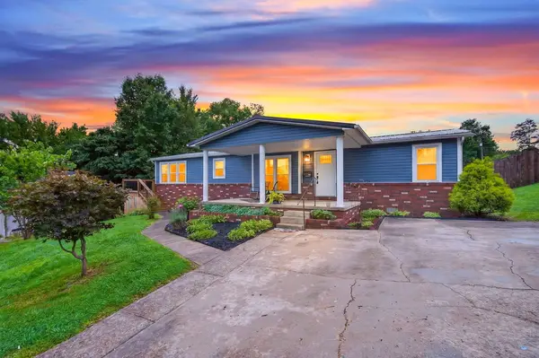 427 Davis Avenue, Oak Hill, OH 45656