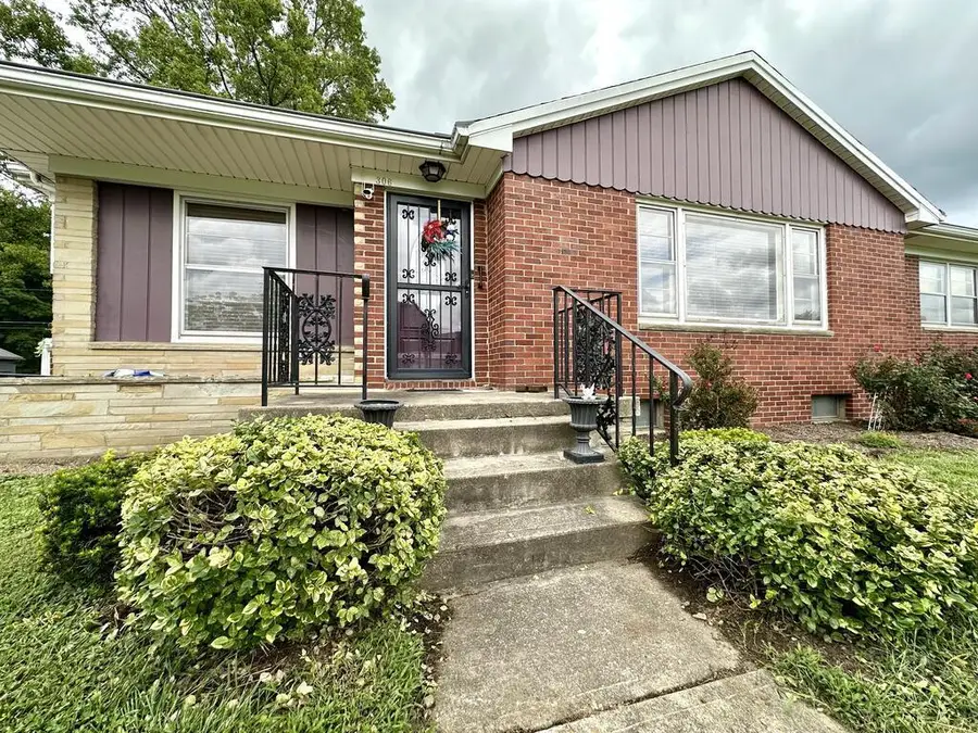 306 W Main Street, Bainbridge, OH 45612 - #2