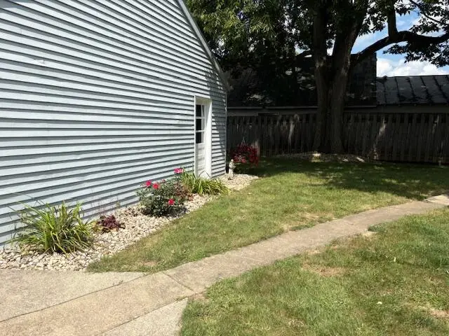 332 Constitution Drive, Chillicothe, OH 45601 - #3