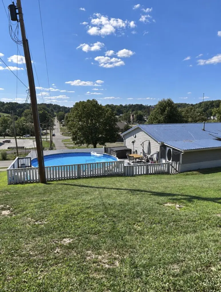 279 Gallia Street, Oak Hill, OH 45656 - #2