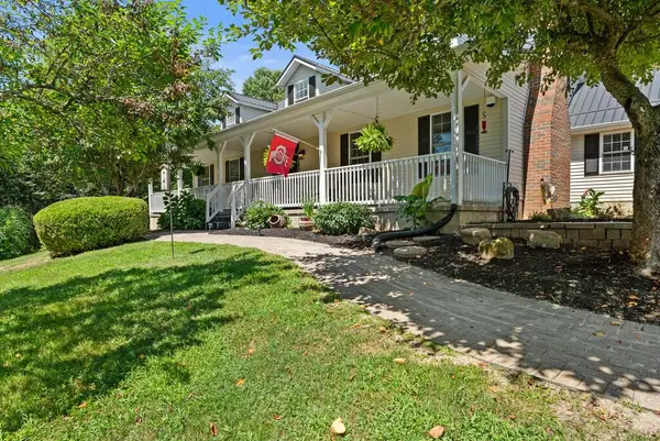 1354 Wolf Run Rd, Patriot, OH 45658