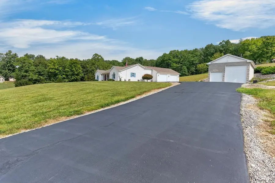 1906 Prussia Road, Waverly, OH 45690 - #3