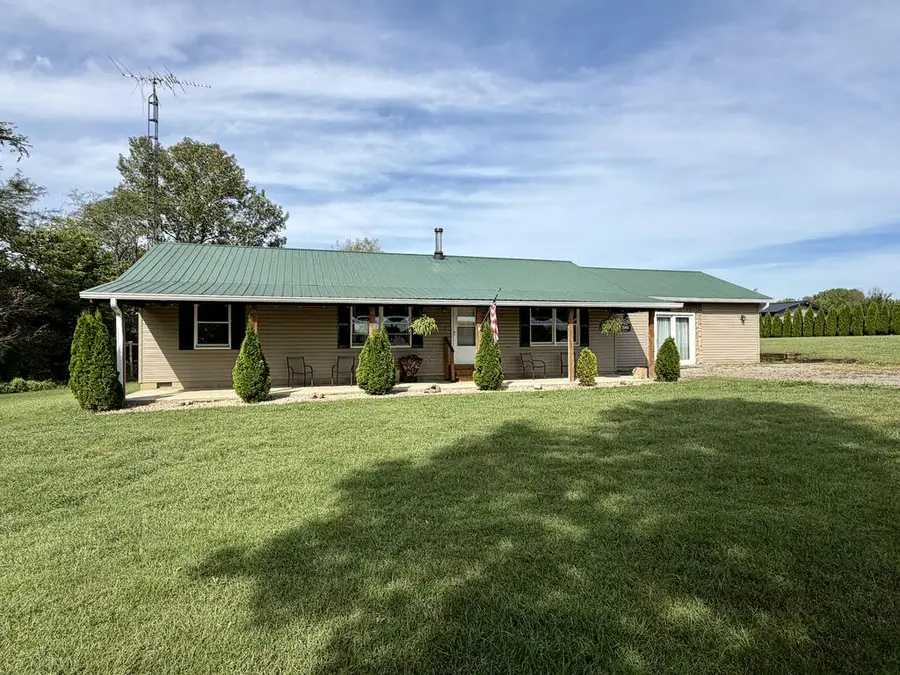 593 Clark Lane, Frankfort, OH 45628 - #2