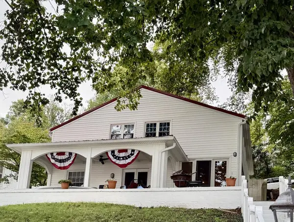 102 Wells Jones Road, Waverly, OH 45690