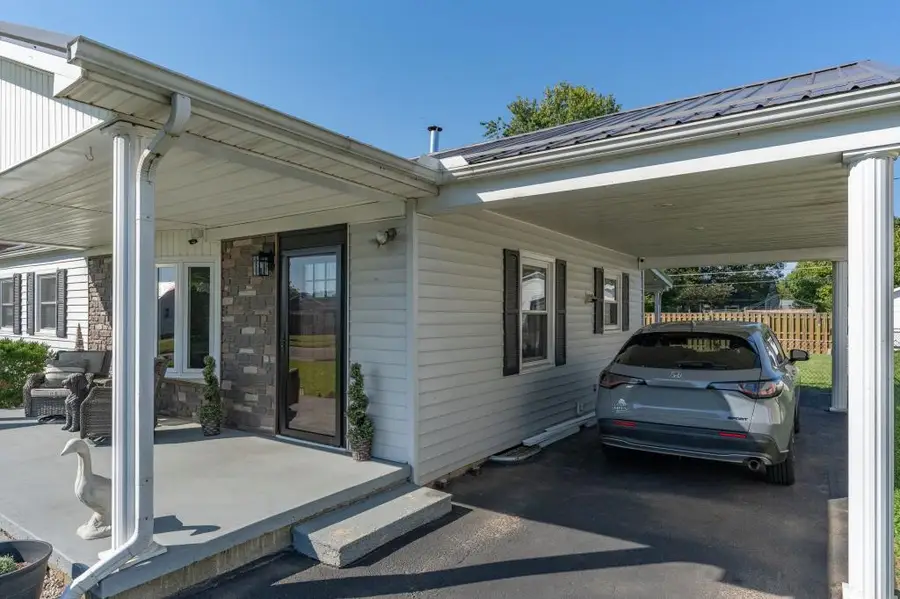 505 Marple Ave., Piketon, OH 45661 - #3