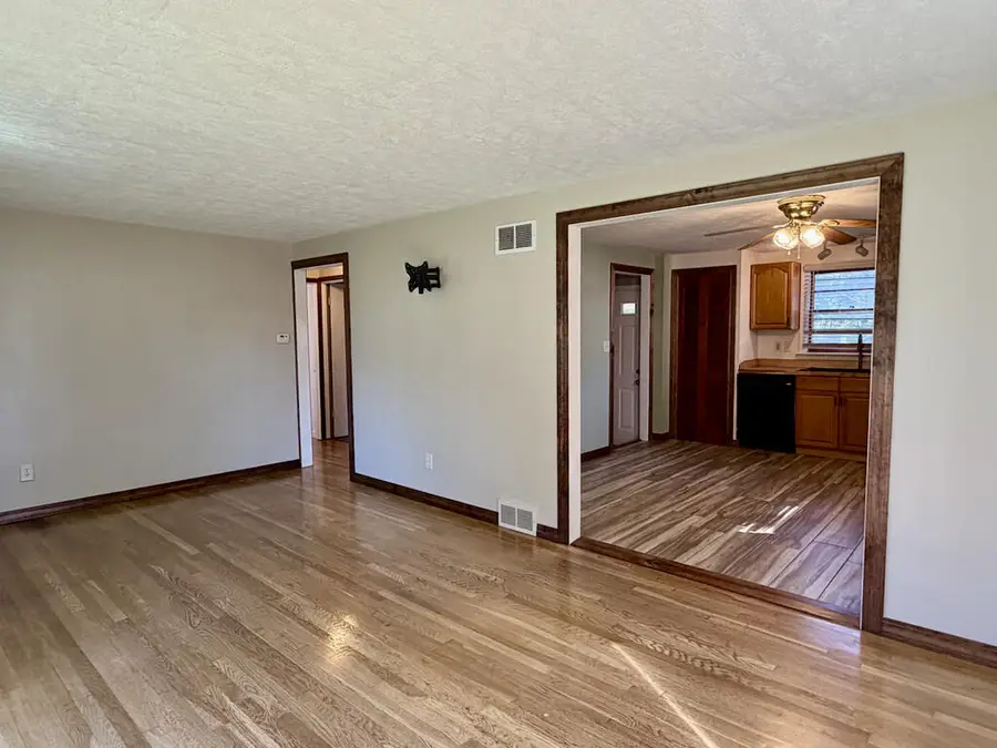 141 Cottage Lane, Chillicothe, OH 45601 - #2