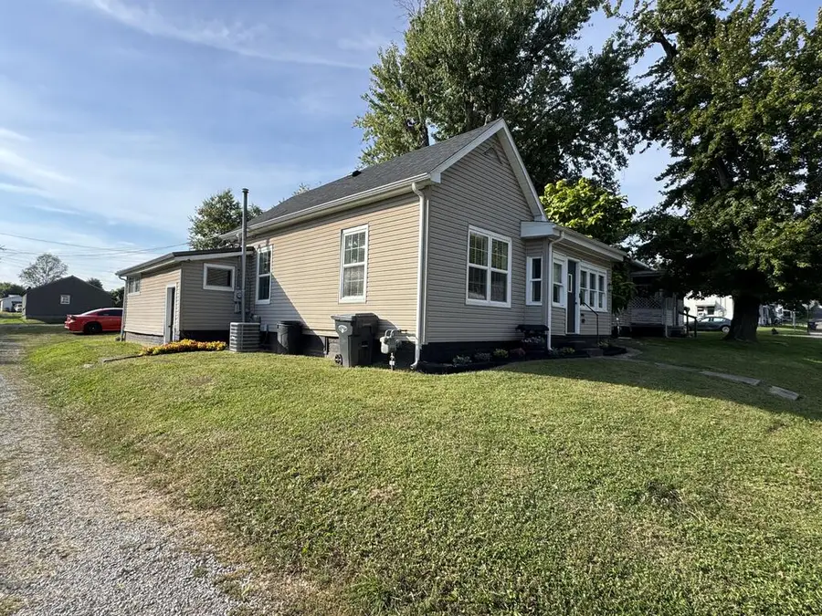 109 S Bennett Ave., Jackson, OH 45640 - #2