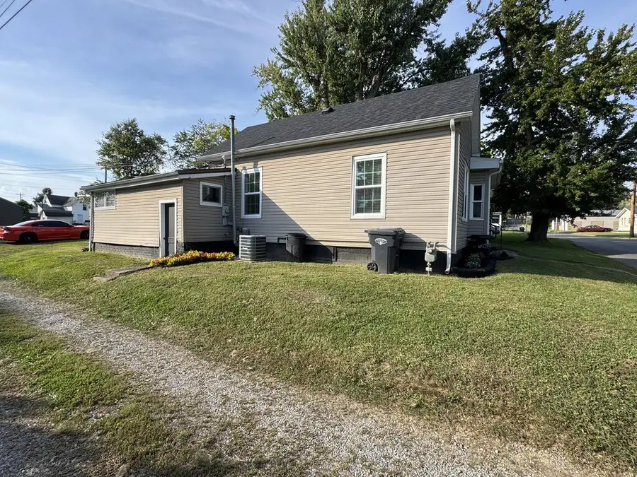 109 S Bennett Ave., Jackson, OH 45640 - #3