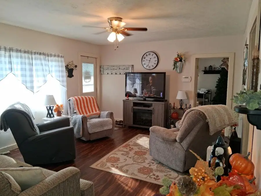 191 Auta Ave., Hamden, OH 45634 - #3
