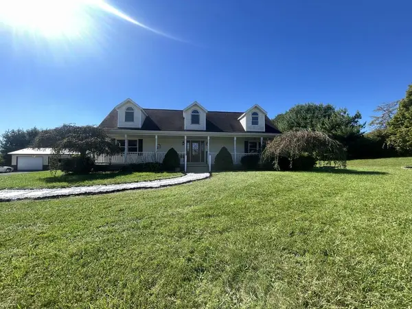6888 Goodhope Road, Frankfort, OH 45628
