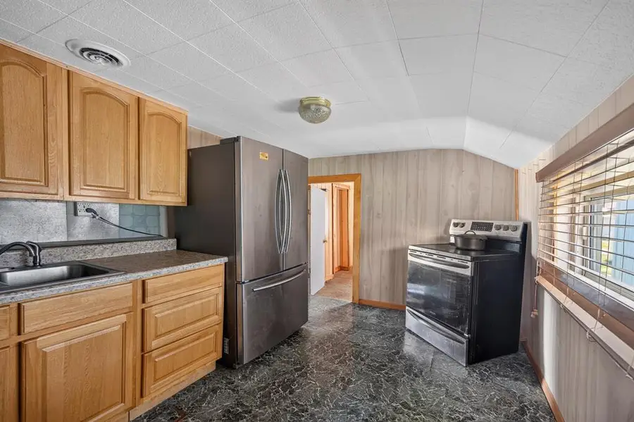 142 Oliver Street, Piketon, OH 45661 - #3