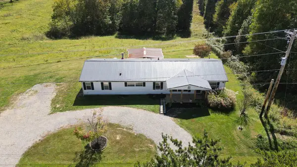 16589 St. Rt. 374, Laurelville, OH 43135