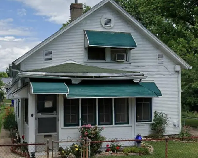 132 W 7th St, Chillicothe, OH 45601 - #1