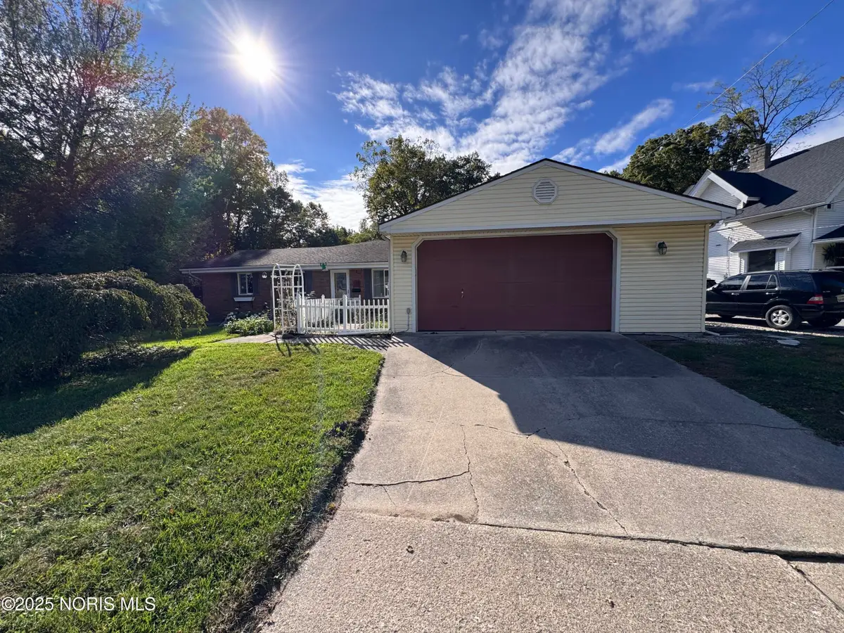 6079 Whiteford Center Road, Toledo, OH 43613 - Image #1