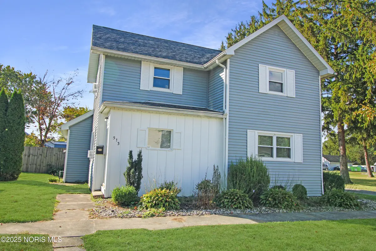 513 W Stevenson Street, Gibsonburg, OH 43431 - Image #1