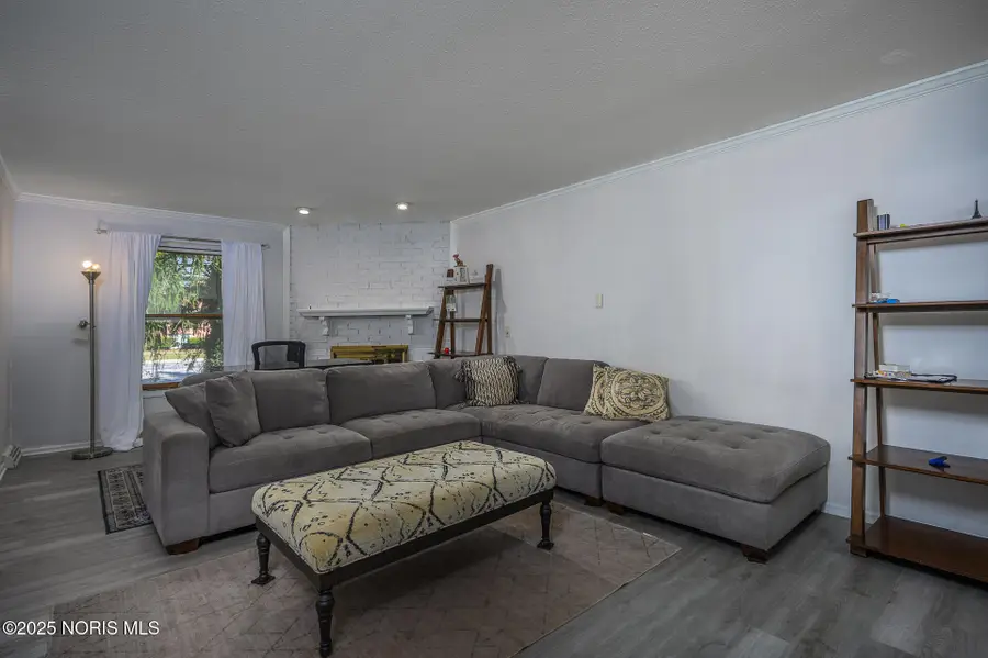 4239 W Central Avenue, Ottawa Hills, OH 43606 - Image #2