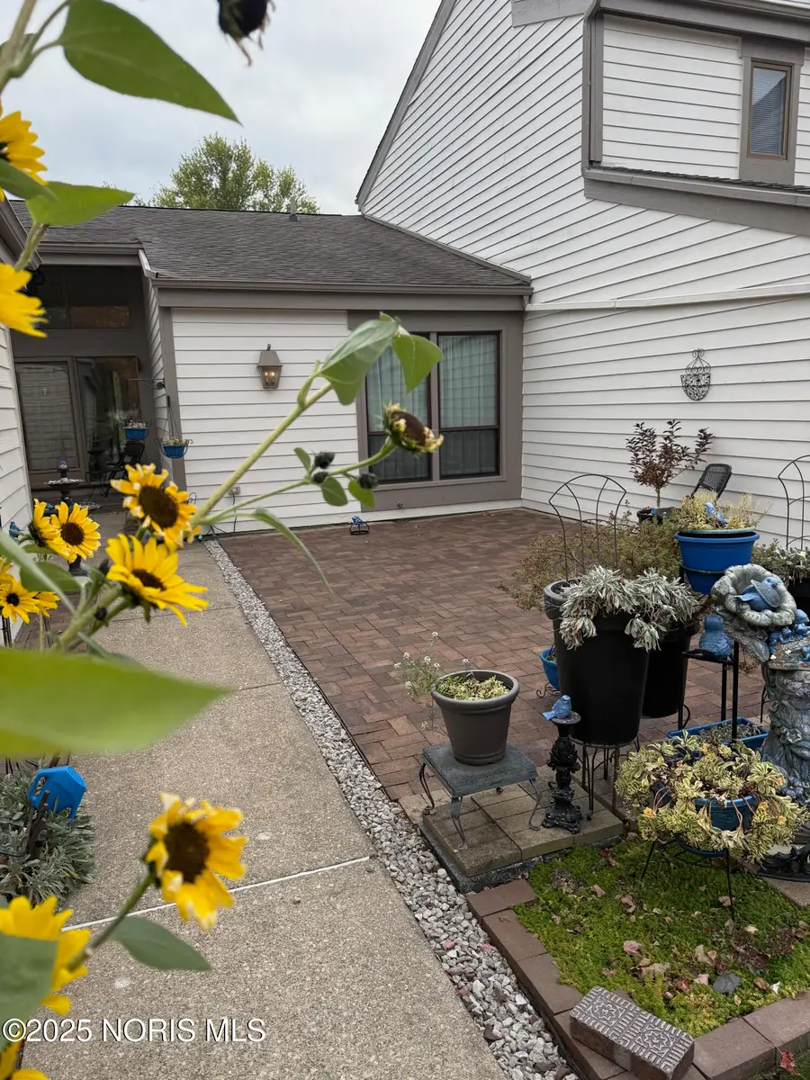 6717 Embassy Court, Maumee, OH 43537 - Image #2