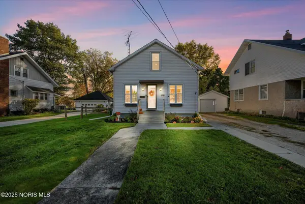 116 N Maple Street, Oak Harbor, OH 43449