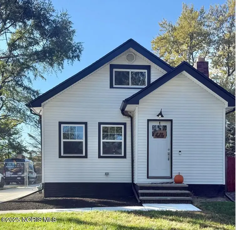 25 Taylor Road, Oregon, OH 43616 - Image #1