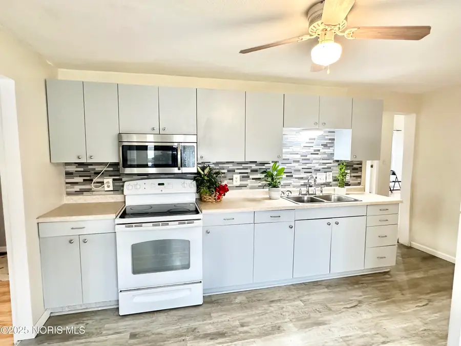 914 Warren Street, Defiance, OH 43512 - Image #2