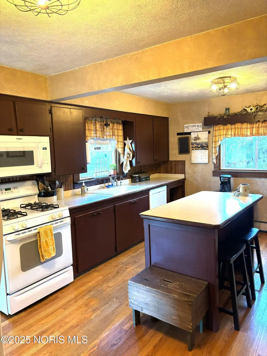 12369 Lagoon Drive, Curtice, OH 43412 - Image #3