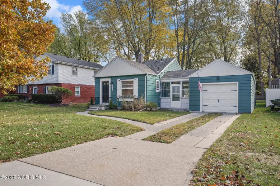 2210 Glenview Drive, Maumee, OH 43537 - Image #2