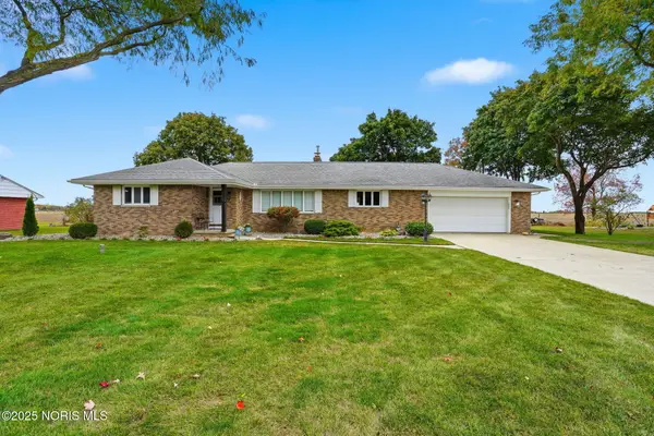 25852 Lime City Road, Perrysburg, OH 43551