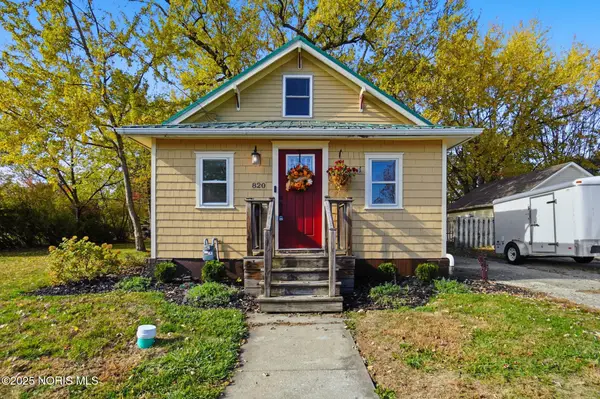 820 Selby Street, Findlay, OH 45840