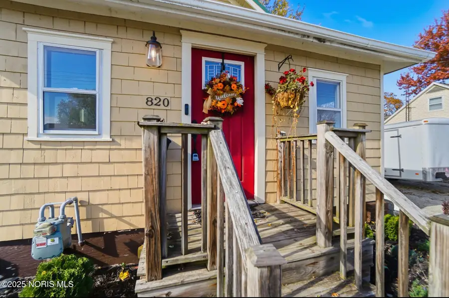 820 Selby Street, Findlay, OH 45840 - Image #2