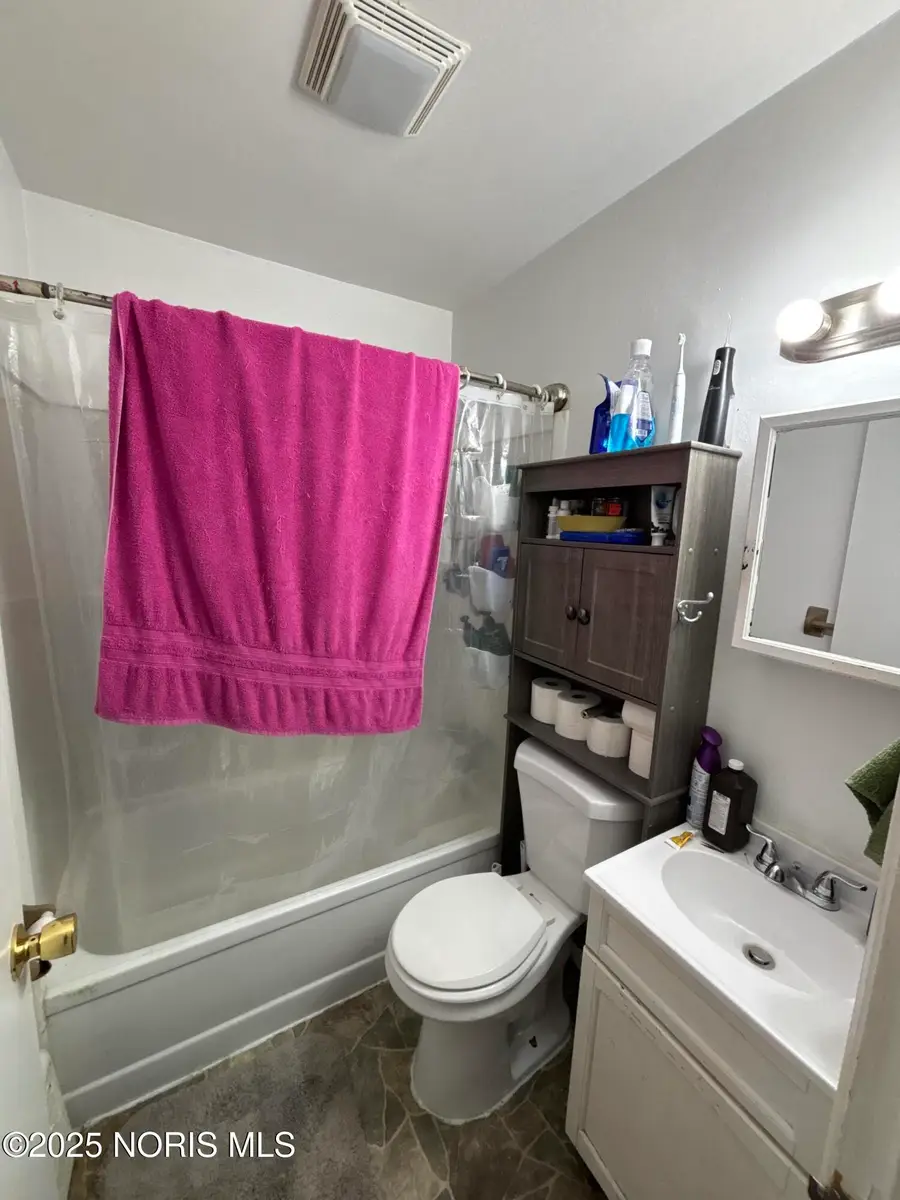 326 Waggoner Boulevard, Toledo, OH 43612 - Image #3