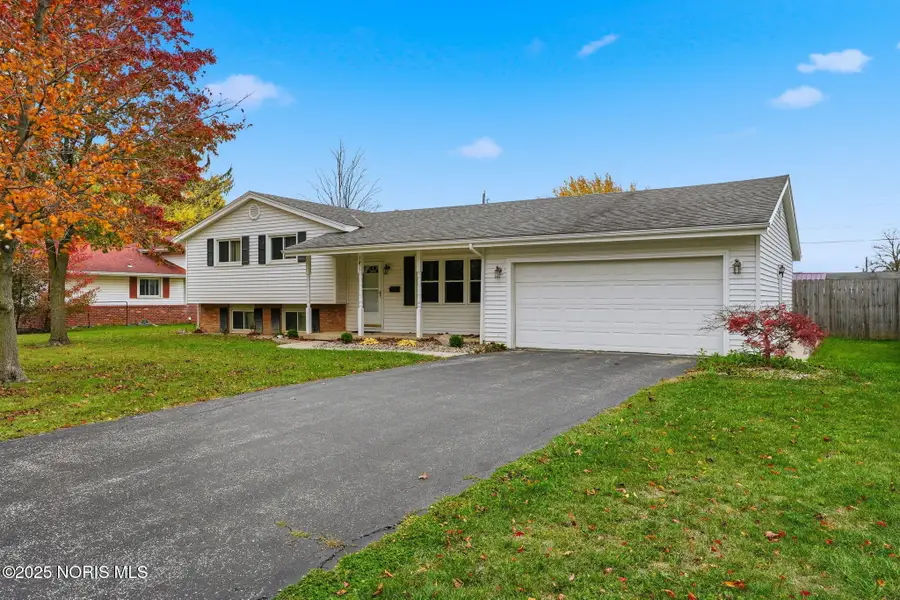 1817 Camelot Lane, Findlay, OH 45840 - Image #2