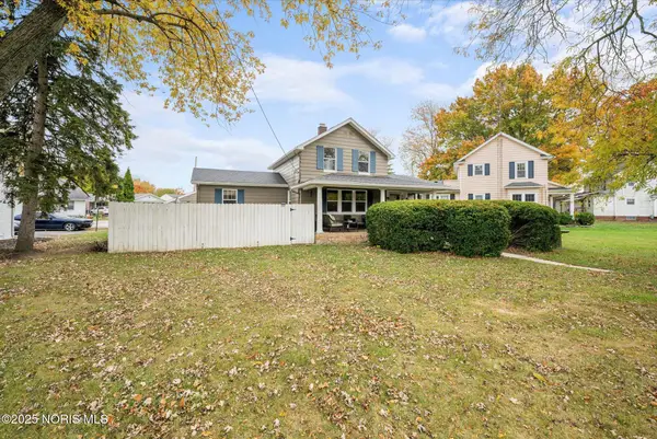 1213 Dixie Highway, Rossford, OH 43460