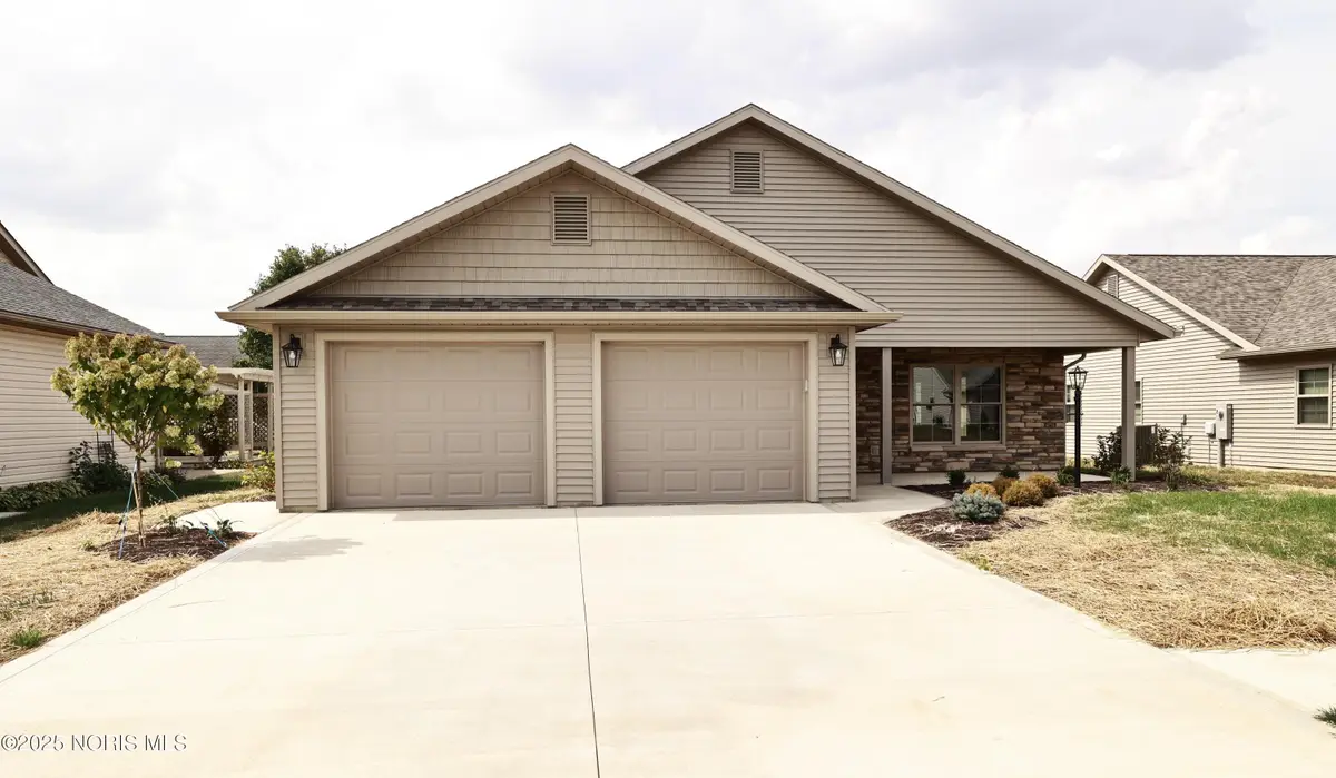 111 Kincora Drive, Bucyrus, OH 44820 - Image #1