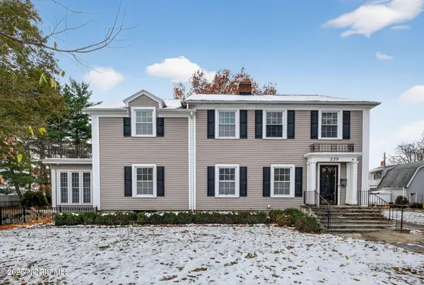 229 Woodland Avenue, Swanton, OH 43558